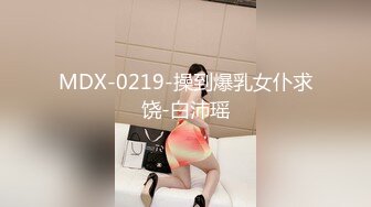 美少女战士跟她的小哥哥激情啪啪  全程露脸乖巧可爱抱着小哥