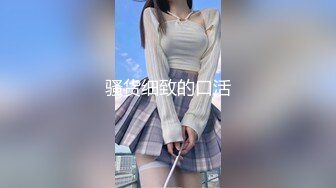 美女水上乐园露出 胆子够大 更衣室咋是男女共用的