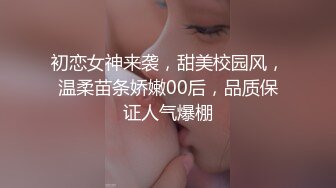 眼镜胖哥约操蓝色头发美妞，细长美腿苗条身材，舌吻互摸灵活舌头舔屌，骑上来操几下累了，扶腰后入猛