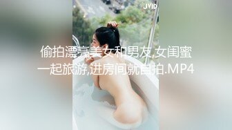  熟女阿姨在家爱爱 被眼镜男无套输出 还是热乎乎的精液射在逼里舒服