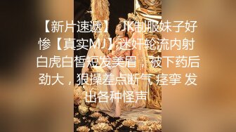 小伙酒店约来两个妹子本想双飞，一个妹子不太行，留下婴儿肥漂亮妹子，翘起美臀跪着舔屌，扶着坐在站立后入爆操