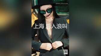 1/26最新 美女带了一堆情趣装换上后还玩自拍被男的肏了VIP1196