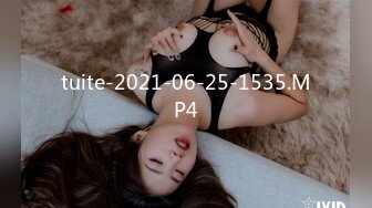 年末震撼流出可女神可母G！推特露脸高颜巨乳反差女神【酒月】新号主人调教私拍，露出调教啪啪 (2)