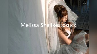 Melissa Shelikestosuck