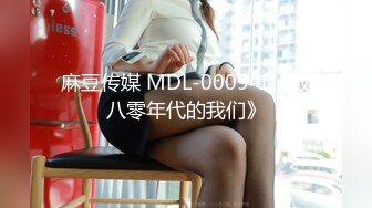 STP24385 两个女同性恋  全程露脸大秀诱惑狼友  舌吻吃奶舔逼还拿AV棒摩擦  浪荡呻吟表情好骚 穿上假鸡巴内裤开草