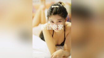 游乐场女厕全景偷拍几个撅着屁股嘘嘘的高颜值美女 (3)