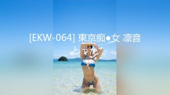 00后清纯女神级萌妹KTV赴约,碎花连衣裙少女感十足,KTV里边唱歌壹边拿啤酒瓶摩擦小茓